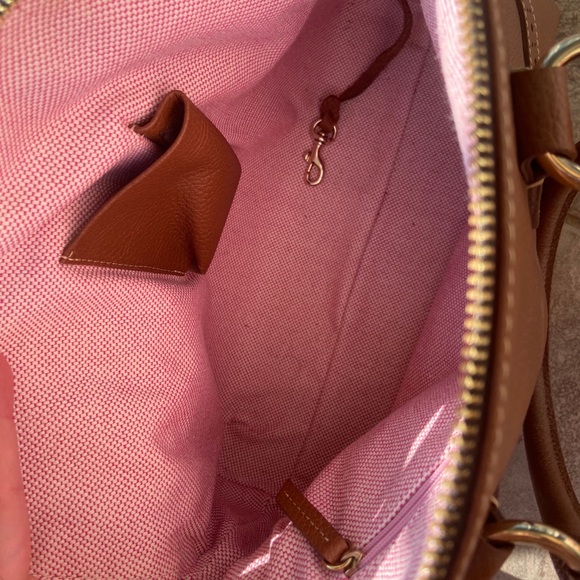 Authentic Dooney & Bourke Medium Doomed Satchel - Picture 6 of 9